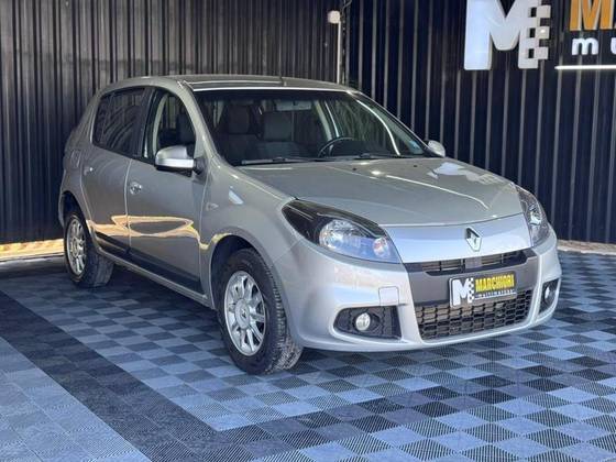 RENAULT SANDERO 1.6 PRIVILÈGE 8V FLEX 4P MANUAL